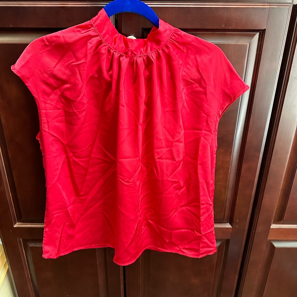Satin Red Blouse. Size L- Brand - Soly Hux - Picture 2 of 6